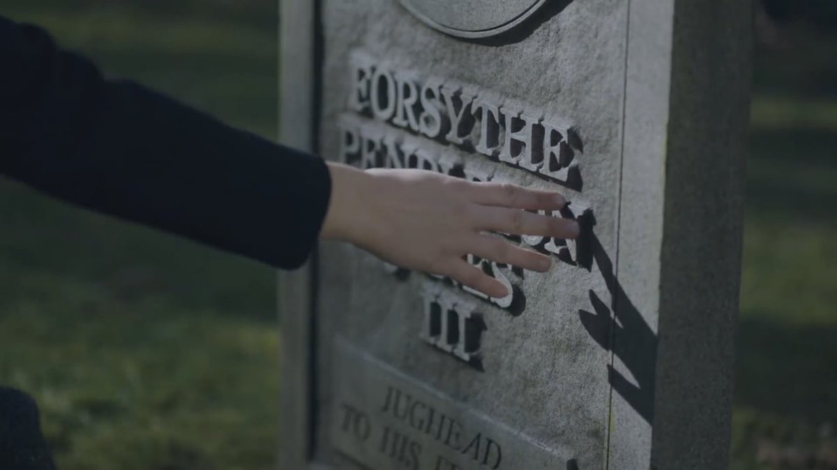 bughead’s best lines tweet media