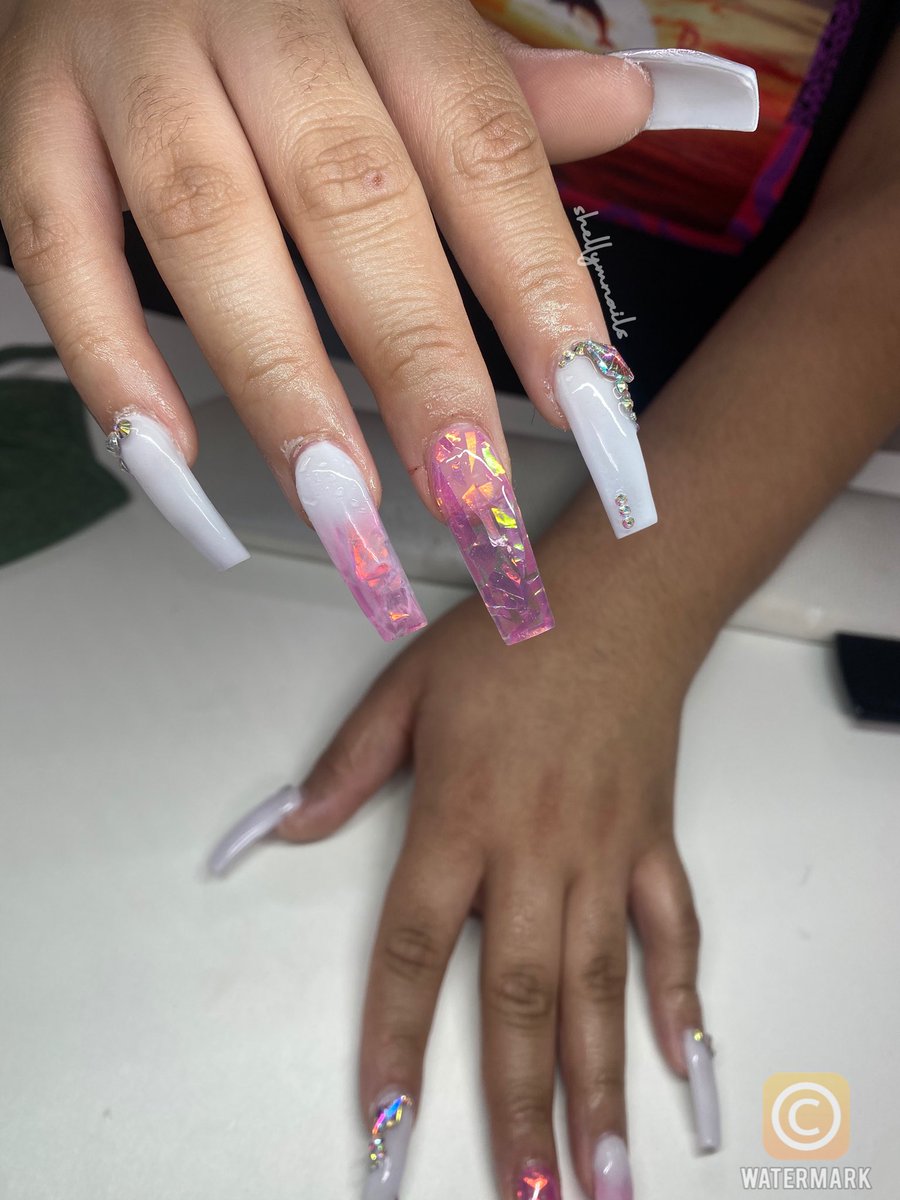 shellymnails's tweet photo. Vacation ready 🌴 https://t.co/w2na76tIZB