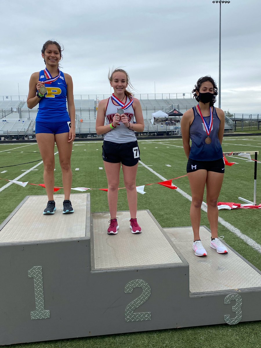 Weiss Volleyball tweet media