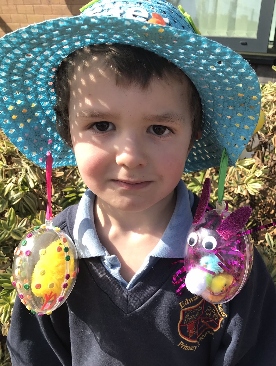 edwardeldersch's tweet photo. The children in Reception just love to pose!! We have never seen so many colourful eggs, bunnies, feathers and chicks! We have had such an amazing Easter Bonnet day! #littledivas https://t.co/nJdQGBZM1d