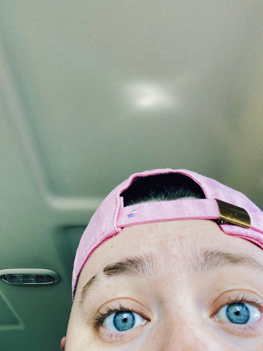 kellanbourbon's tweet photo. Happy #TransDayOfVisibility  !! 
Im the happiest ive ever been :) https://t.co/YdxnrvF9yg