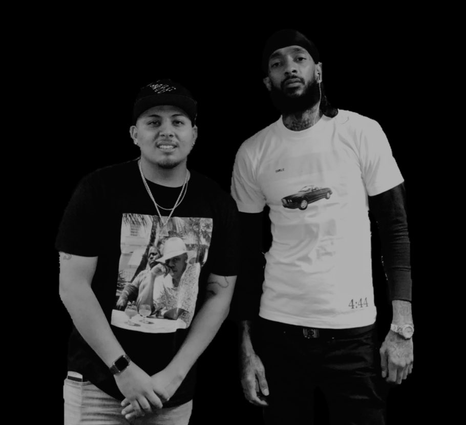 DjNicasio's tweet photo. 🚨Episode #7 OUT NOW!!!!! It’s only right I go strictly West Coast with this one 🔵 RIP to @nipseyhussle The Marathon Continues 🏁 Hit the link in the bio to subscribe, listen & share that thang! 🙏🏽 #Podcast #HipHop #Westcoast #NiceMix #NipseyHussle #Music #Apple #Episode7 #DJ https://t.co/YfiT0Meja1