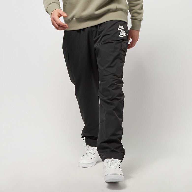 cargo nike world tour