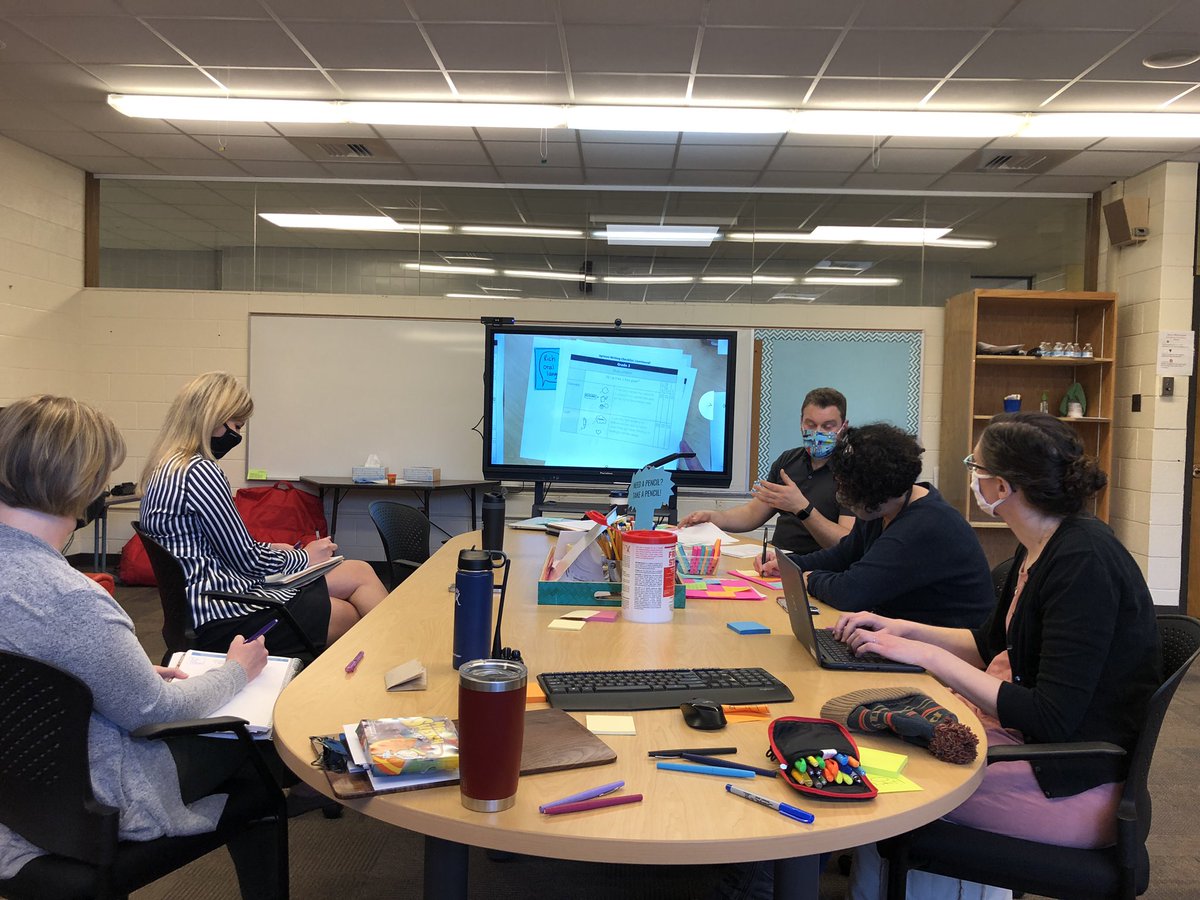 ghapsmaryawhite's tweet photo. We keep learning & growing w/ a focus 🎯 Today grade level teams dug deep into #SharedWriting to strengthen our tier 1 instruction. We know little shifts can have BIG implications for our learners! Thanks to @workingc for facilitating & @degroot_marie for planning!
#UsInMustangs https://t.co/LuGyxkvVdA