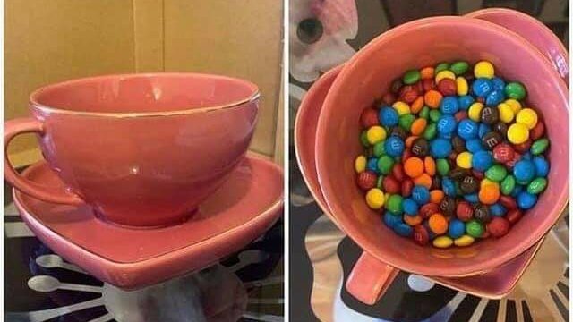 *Pretends to be a sophisticated, tea-drinking adult in a Zoom meeting 

Reality: