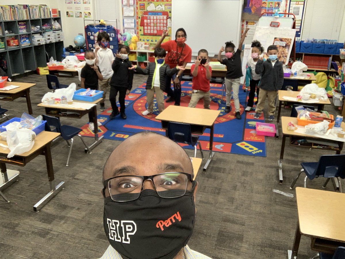 DAPerryJr_Leads's tweet photo. If you’re not tired at the end of an elementary school day, then I don’t know what you’re doing. Because child....SHEESH. These kids got me tired TIRED. 😂😂😂#ElementaryAP #PerryLovesTheKids https://t.co/cKuRVQlbDZ
