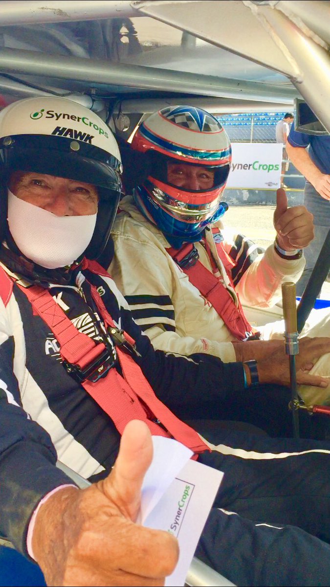 LopezCocho's tweet photo. Hoy volví después de muchos años a conducir un TC y poder llevar de copiloto a mi amigo Tito Feliz cumple 🎂 Gracias al @tanosalerno y a todo el #Team @ExperienciaTC @adrenalinpro @AutodromoBA #SynerCrops @JuanJjdinardi https://t.co/WF26Y1L5Rm