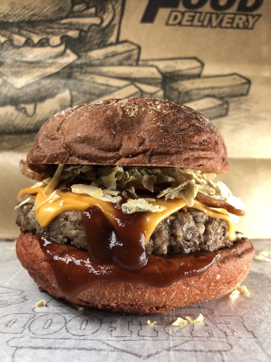 rockinburger2's tweet photo. Boa noite galera, loja aberta 🔥🍔
  Entrega grátis na taquara 🚀
  https://t.co/uyJz4ogqFt https://t.co/60kccBG1YS
