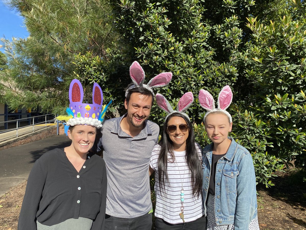 Our teachers are ready for our hat parade today ⁦<a href="/JohnSelby6/">John Selby</a>⁩