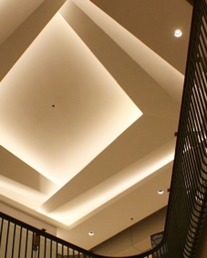 Prior to the expansion of The Rideau Centre, the mall went through a renovation. From custom "Stealth" Ceiling features, 3 story column claddings consisting of aluminum and Corian, to escalator cladding wrapping with a Corian light cove detail built in - we did it all! #Laborinc