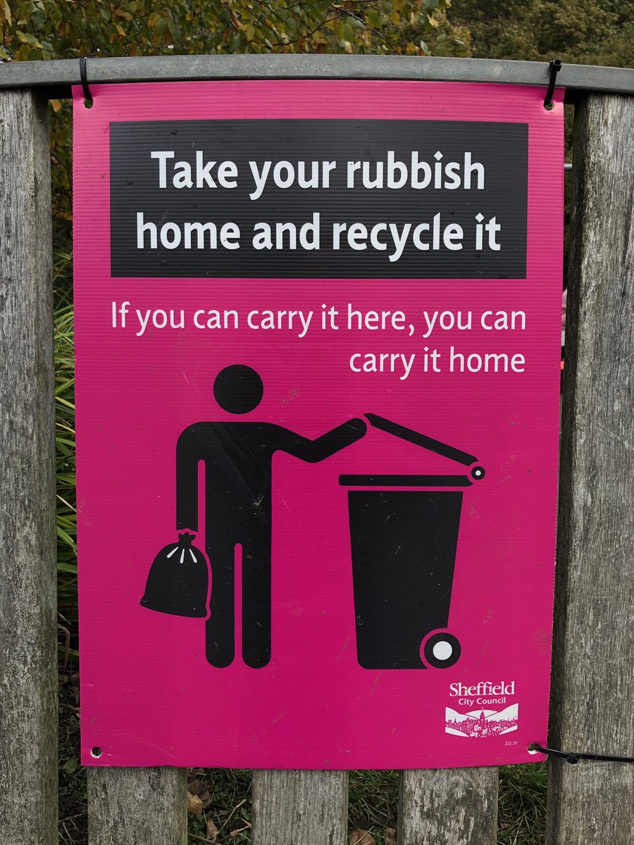 steelcitysnaps's tweet image. Endcliffe Park. Please take your rubbish home (I can’t believe people have to be told that in 2021 🙄) #KeepBritainTidy 

@ParksSheffield @SheffCouncil