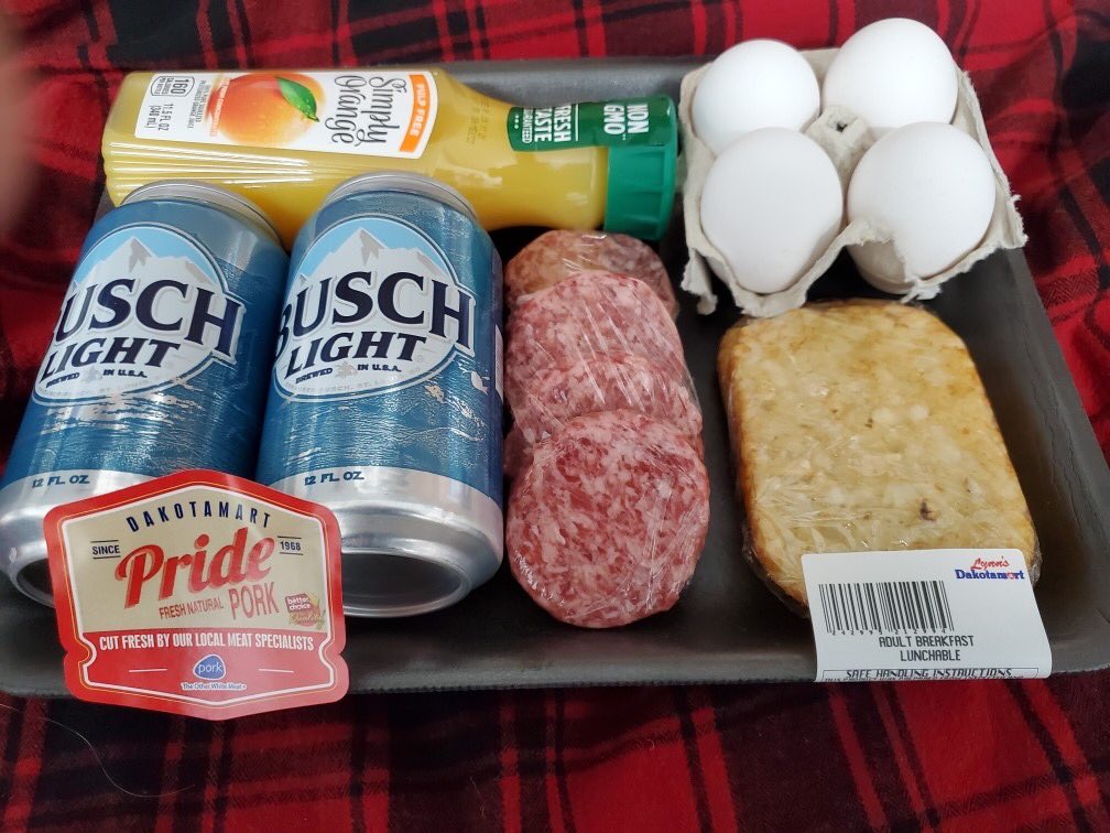 Lynn’s Dakotamart (lynnsdakotamart) Twitter