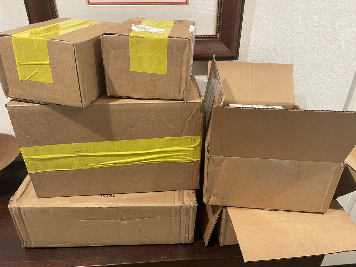CRand0m's tweet photo. A little of everything 🙏
@Ppbot_io &amp; @cardbrokers 
#cbpickups https://t.co/8Cr4H6wqQB