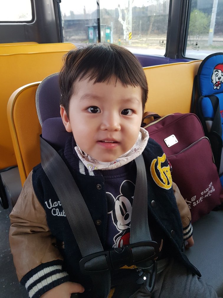 chloe____9's tweet photo. 어린이집 알림장 사진정리

엄마눈엔 #남친짤 #조운 https://t.co/6vXmppeV5E