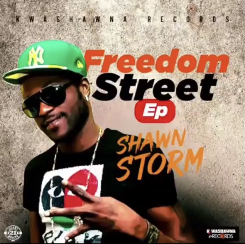 ShawnStormMuzic's tweet photo. #BrandNew #FreedomstreetEP ft @wendyshaygh @1Chroniclaw357 @TommyLeeSparta @Sikka_Rymes @shattawalegh #DChase #ShanaBliss
Available now to stream and purchase click the link below #yuhnuhknowdattt 🧟♂️ @Kwashawnarecord #production
https://t.co/jAbS8SHJ6C https://t.co/tmTkO8bt3v