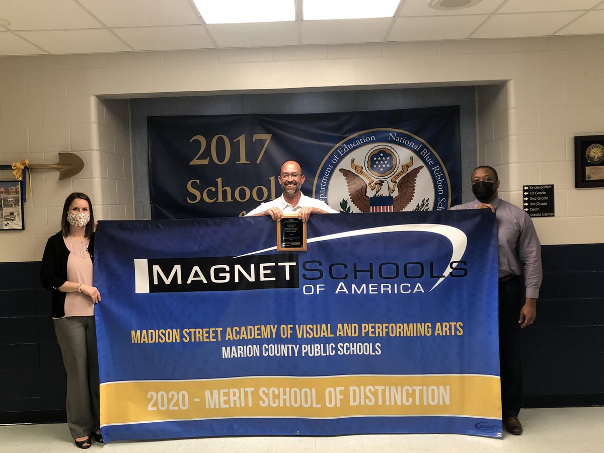 MSA_Owls's tweet photo. Thanks @MagnetSchlsMSA for our 2020 Merit School of Distinction award, and @SWIPHOTO for the banner!  @MSA_Owls @MSA_PTA @MarionCountyK12 https://t.co/xMHM9El1pZ