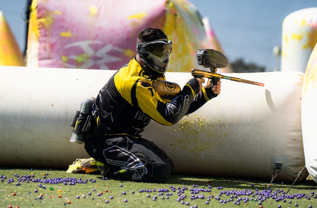 Infamous_PB's tweet photo. We have a limited quantity of Gold Skull and White Skull goggles available RIGHT NOW on the website!
https://t.co/HhJ5KfIlB7
#infamouspaintball #pushpaintball https://t.co/SoEWp6XJDU
