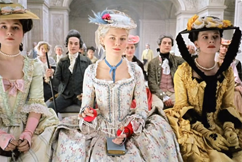 nat_clothing's tweet photo. Movie costumes in Marie Antoinette historical drama film – 70 outfits of Marie Antoinette https://t.co/sFEjLkQgBZ
#moviecostumes #stagecostumes #MarieAntoinette #caraco #robealAnglaise #robealaFrancaise #sackbackgown #stomacher #petenlair #Englishgown #redingote #zonefrontdress https://t.co/5jfXfpW2tu
