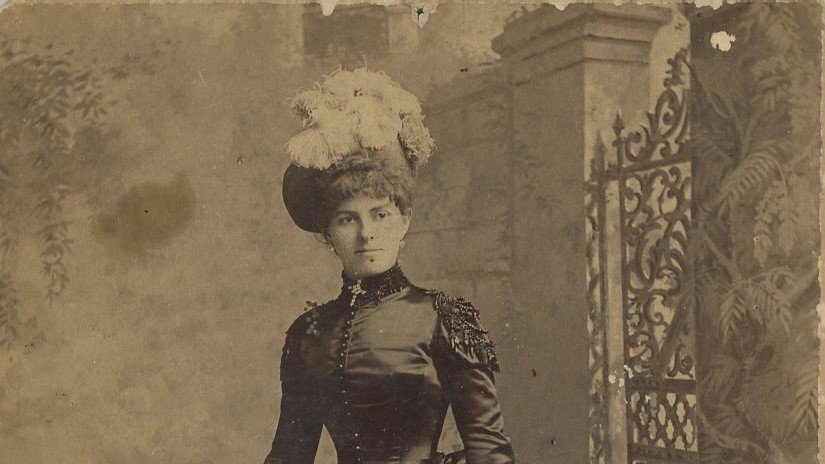 CayugaMuseum's tweet photo. From a small town (Cato) girl to successful stage actress, Kittie Rhoades broke barriers as an actress in the late 1800s. Kittie rose from her rural origins to become a major force in the arts, performing regularly at the Academy of Music (Burtis Opera House) #WomensHistoryMonth https://t.co/L5SpVlK8lo