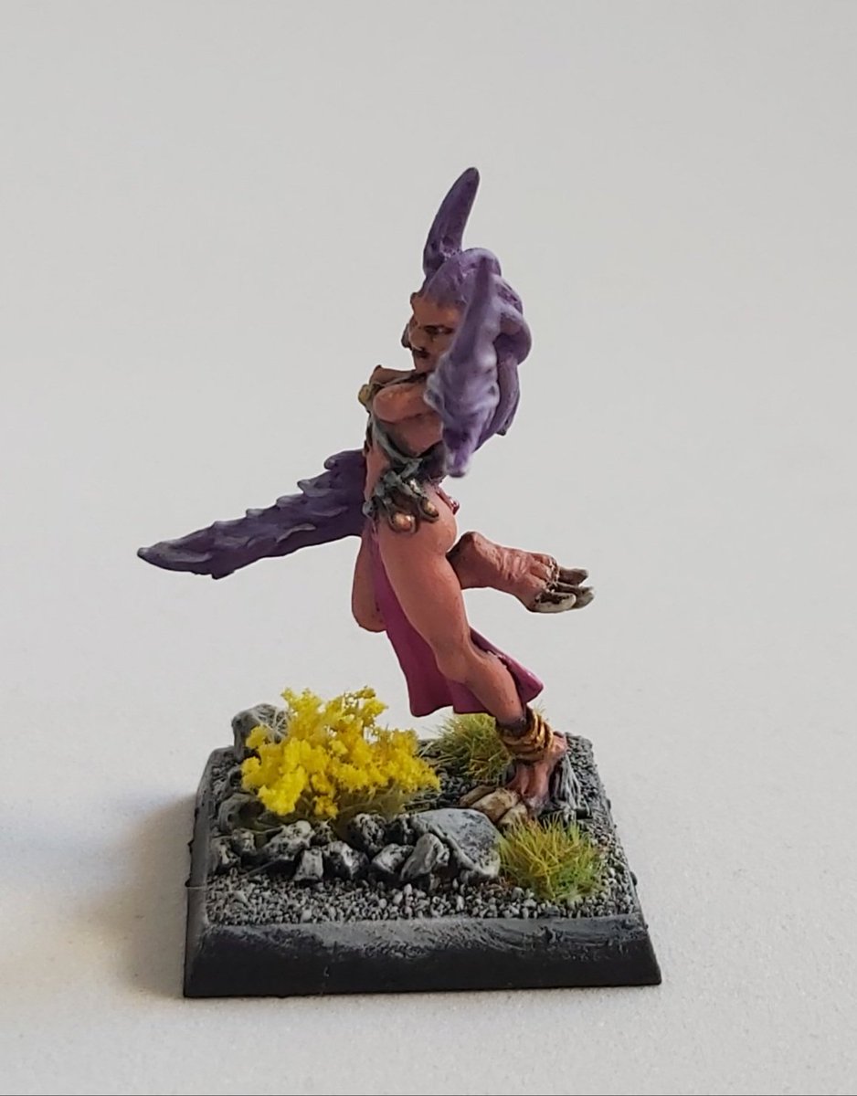 Memoriasdel's tweet photo. Y aquí está por fin mi diablilla de #slaanesh para #darkzo y el #caosmarzo2021

Estoy bastante orgulloso del resulrado y el esquema de color

#warmongers #warhammer #warhammer40k #warhammerfantasy
#chaos #PaintingWarhammer #paintingminiatures #contralamareagris #daemonettes https://t.co/RoPE37LwDe
