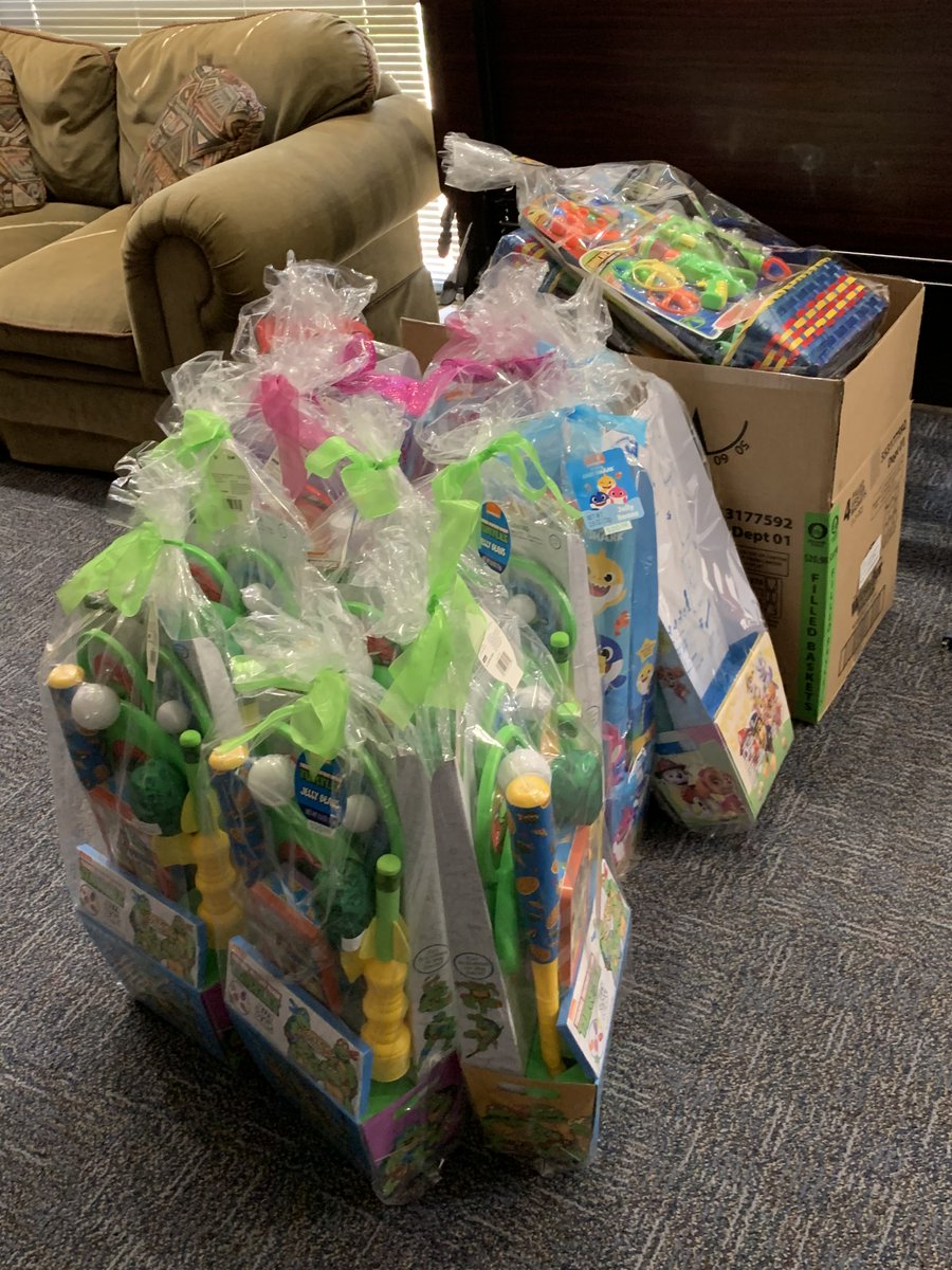 rejoicecoppell's tweet photo. Thank you Rejoice for your generous donations that went to support helping Upbring Foster Care create Easter baskets!  The kids are going to love them!
•
•
#rejocielife #upbringfostercare #upbring #easterbaskets #easter #elca #eastersunday #thankyou #coppelltx #rejoice https://t.co/6K9RgtQhAh