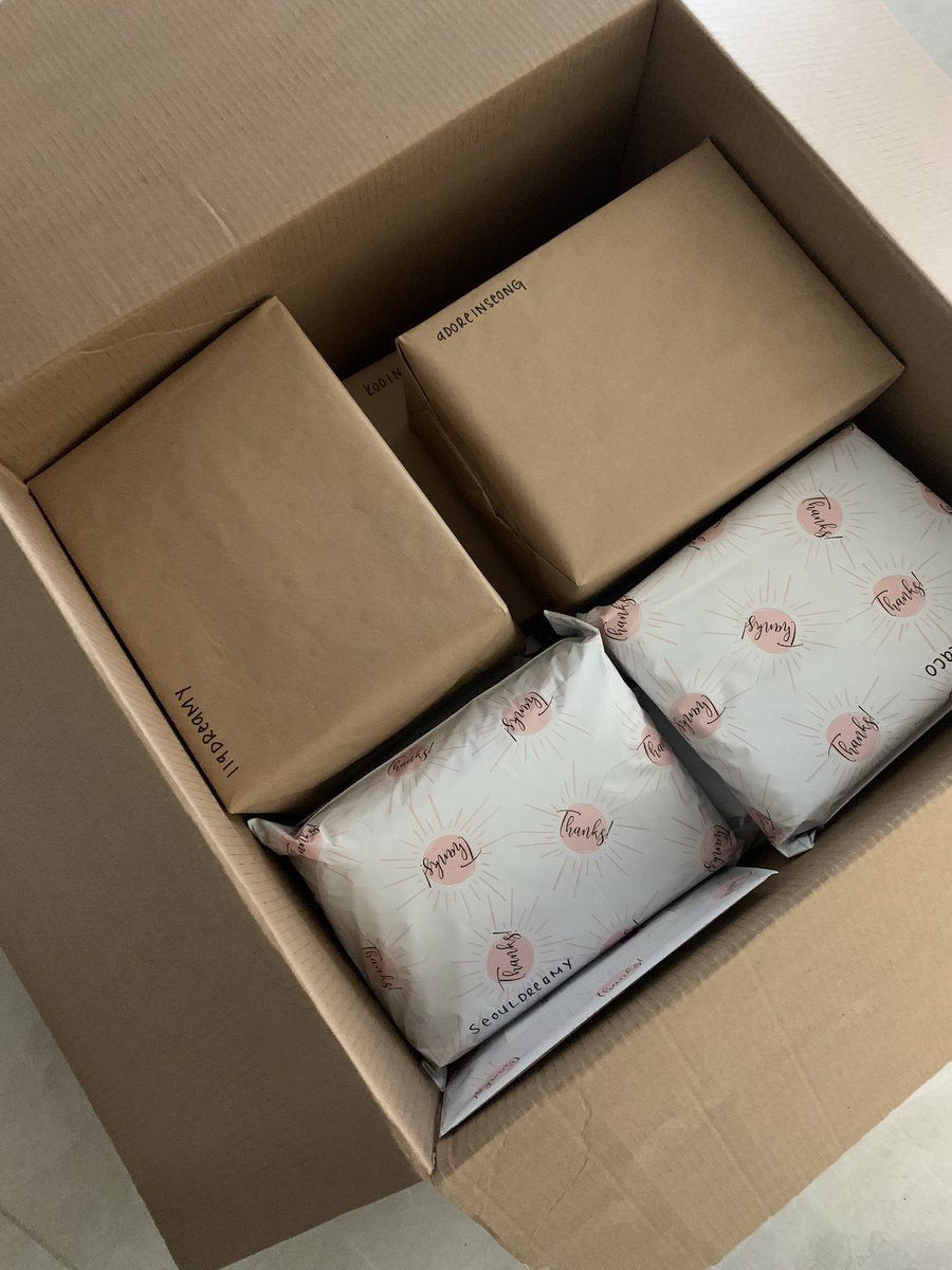 vanteGOs's tweet photo. dropping off packages today!! tracking numbers will be under march tracking card later today [:
#vanteshipping https://t.co/T8L5SEOCG3