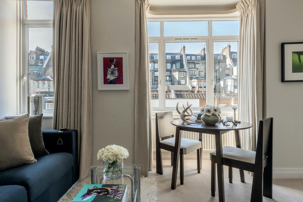 AD Italia tweet media