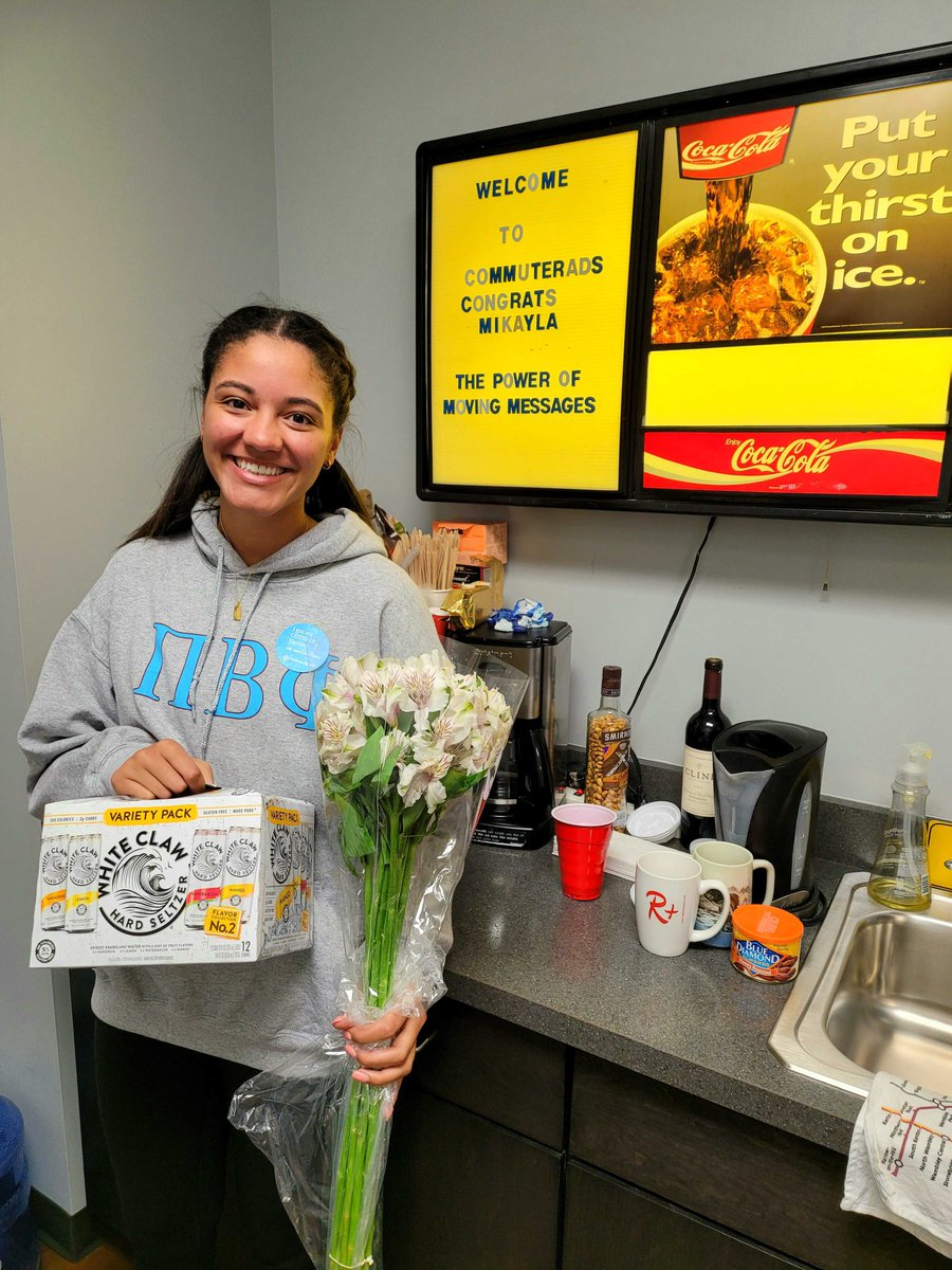 commuterads's tweet photo. Welcome to the CA squad Mikayla Ellis! Mikayla recently joined our team as Marketing &amp; Event Account Manager and we love having her bright smile here! 💕🚌 https://t.co/Sno0ulT5l3