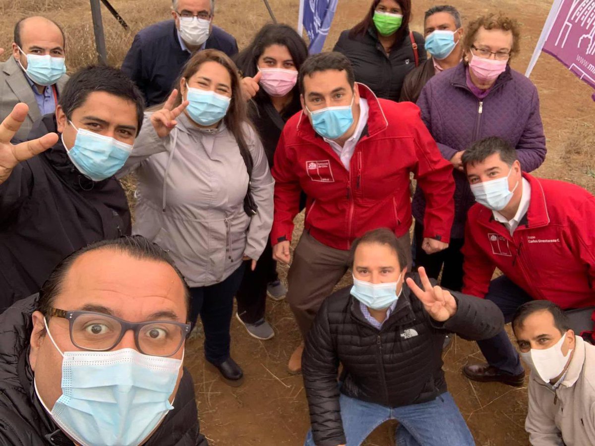 frank_sauerbaum's tweet photo. El Carmen 🏡🏡:Que lindo día hoy junto a Intendente, @ServiuNuble a dar la gran noticia a los comités Nueva Historia y Union el Carmen;son 209 familias que tendrán su casa propia, se Empiezan a construir antes del 30 de abril,acá la primera reunión y el día de hoy @ChillanOnline https://t.co/juZmglaccV