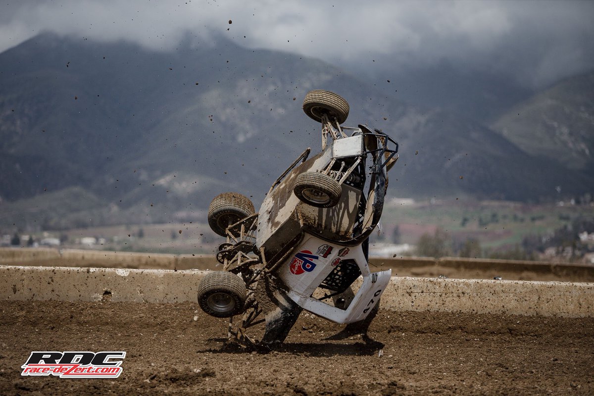 racedezertcom's tweet photo. Coverage of the VORRA race at Glen Helen is up on RDC with 85 photos. https://t.co/ZuIL9s5TQf
#racedezert #shortcourseracing #vorra #offroadracing https://t.co/K0XayS5NPO