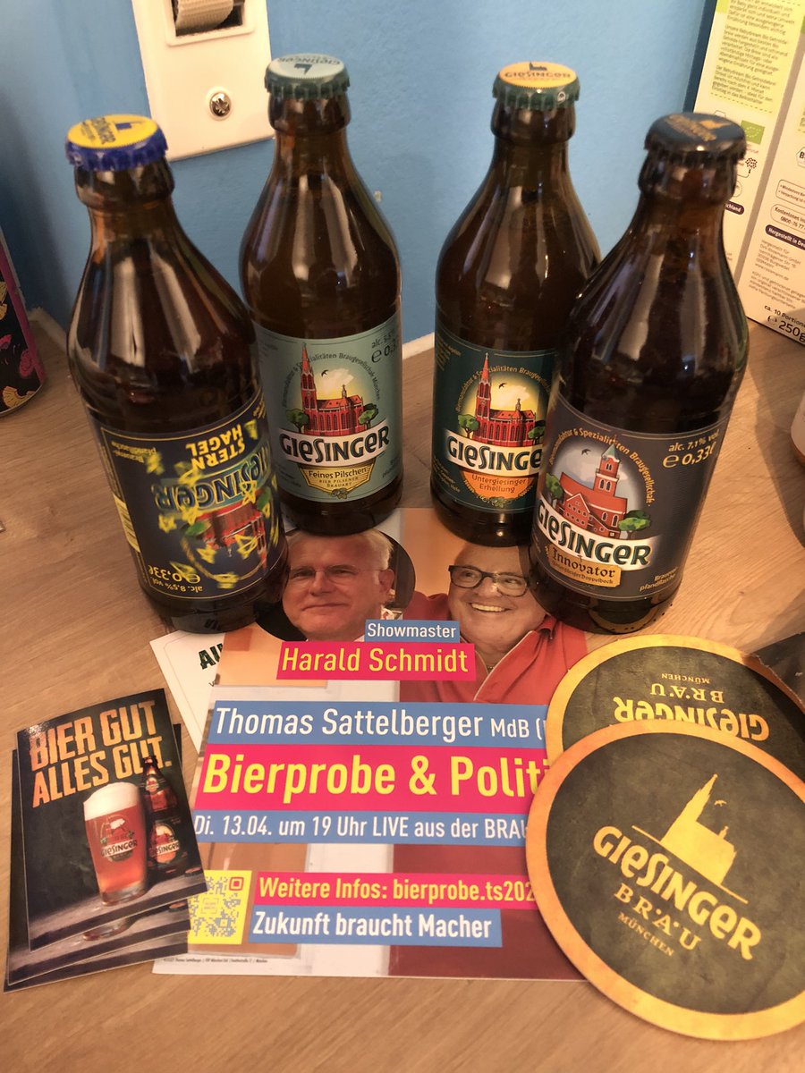 Da muss ich mich echt zurückhalten die nächsten 2 Wochen @GiesingerBraeu <a href="/th_sattelberger/">Thomas Sattelberger</a> <a href="/haraldschmidttv/">Carsten Schankats Schreibtisch</a>