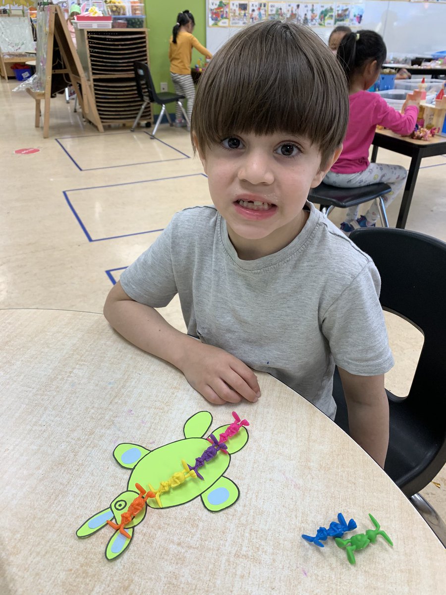 bluecastle24's tweet photo. Yesterday we drew Knuffle Bunny. Today we used popsicle sticks, bunnies, and buttons to measure how long they are. @QEPSKnights https://t.co/NbqwglPGWq