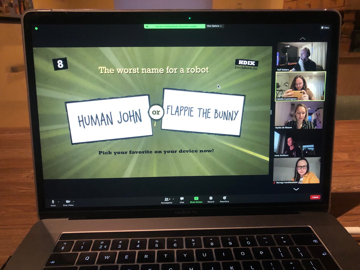 Virtual game night! 🎮  Playing  #Jackbox games with #Yoast colleagues 🤖😄