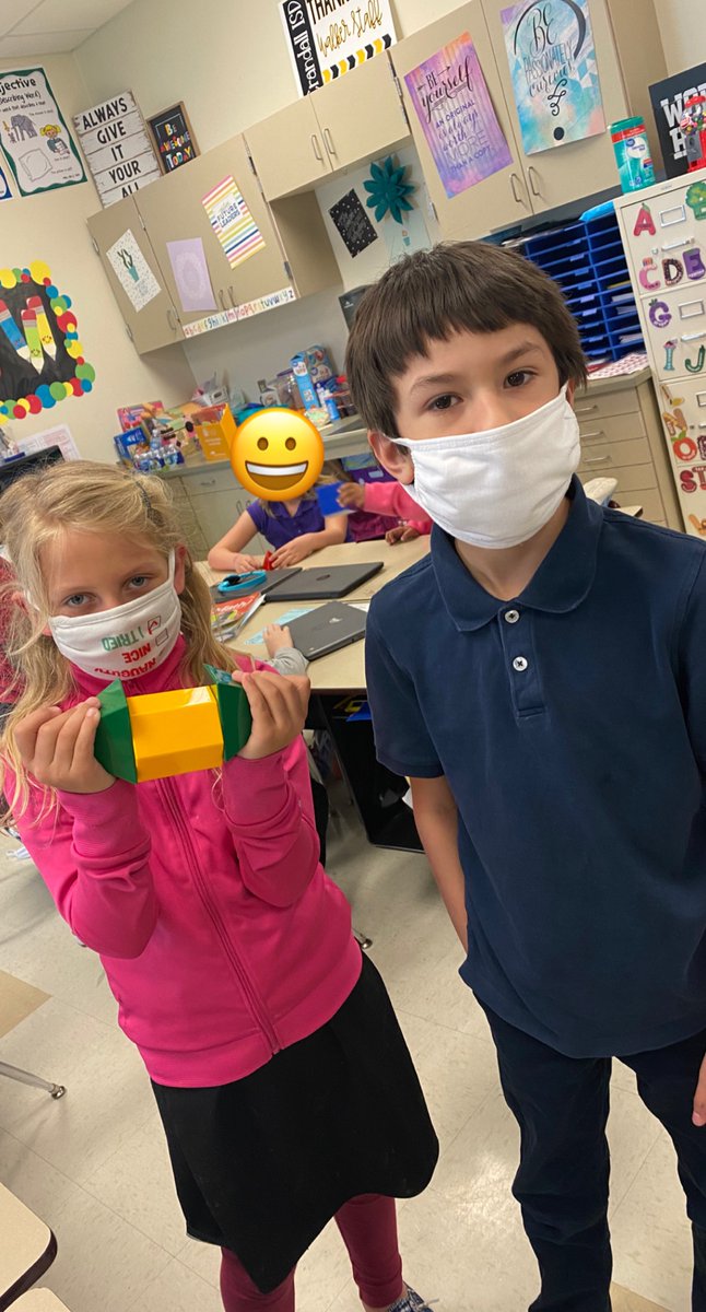 Learning about 3-D shapes!   <a href="/CISDWalker/">Walker ES</a>