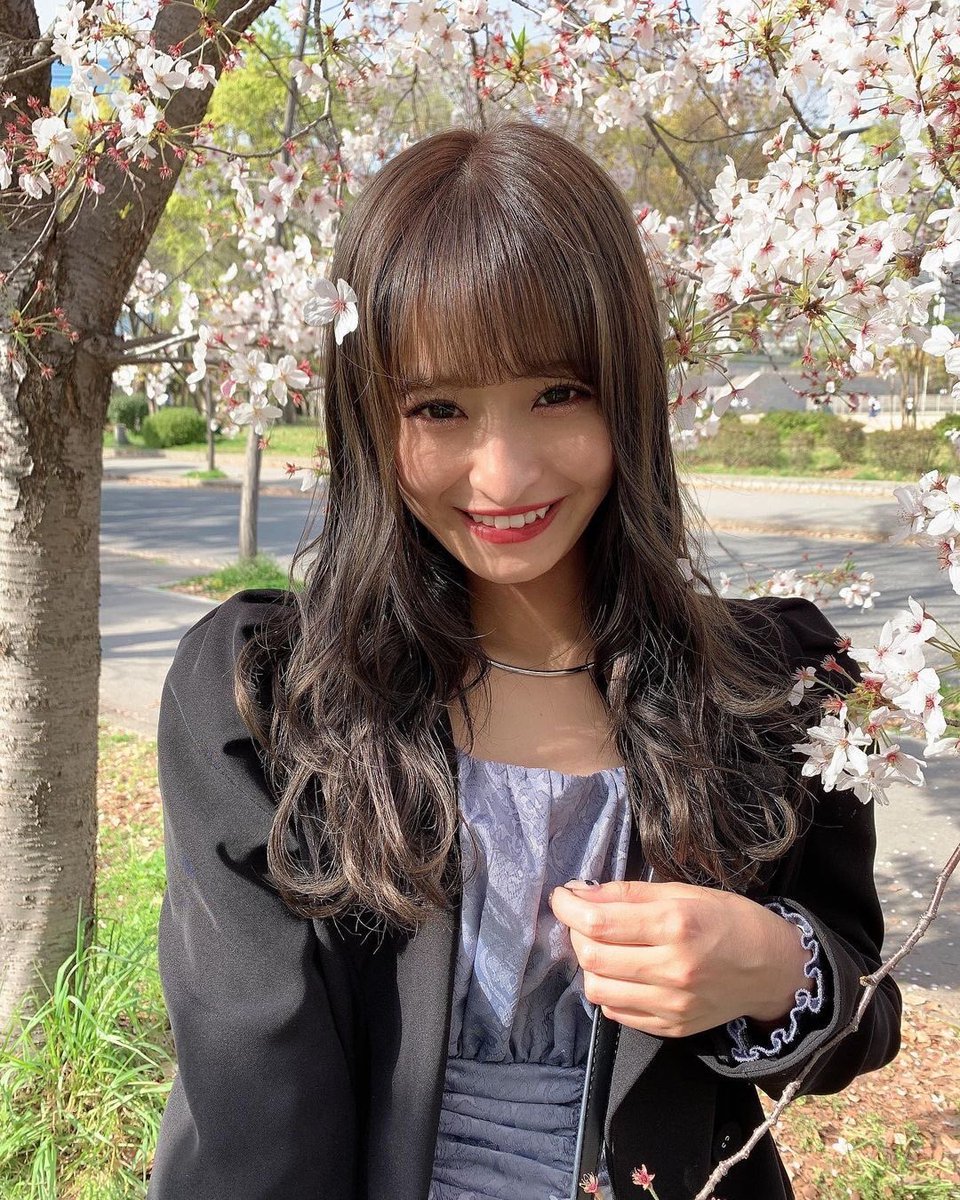 トミー234 あなたの笑顔は誰よりも輝き くもり空まで晴れにしてしまう 何度も高い壁 乗り越えたから 何も怖くない ひとりじゃないよ みんな空の下 清水里香 りかてぃー Nmb48 トミー234 あなたの笑顔は誰よりも輝き くもり空まで晴れにしてしまう 何度も高い壁 乗り越えたから 何も怖くない ひとりじゃないよ みんな空の下 清水里香 りかてぃー Nmb48