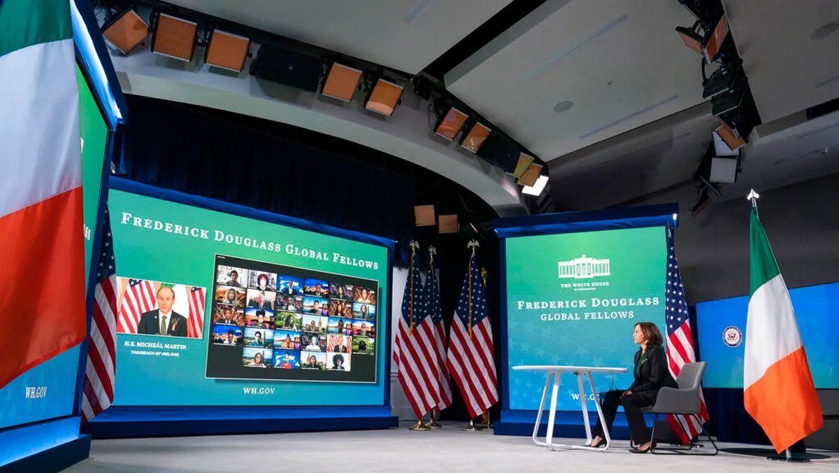 IrelandEmbUSA's tweet photo. Proclaiming March as Irish-American Heritage Month, @POTUS observed that "the fabric of modern America is woven through with the green of the Emerald Isle". As we put away the ☘️ for another year, the emerald threads in America's great tapestry seem brighter than ever. https://t.co/8BwThyx0wB