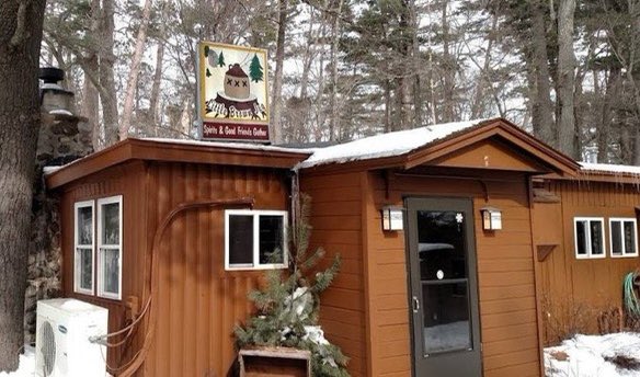 DivesOfWI's tweet photo. Welcome to the 3rd day of the elite 8 where two blue blood Dives go head to head 

The Little Brown Jug, Minocqua 

Vs.

Big T’s Saloon, Eau Claire 

Vote Below!! https://t.co/QEwr13GpcR