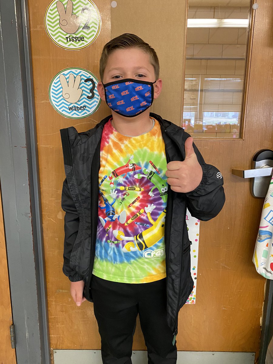 WhittyLibrarian's tweet photo. National Crayon Activities. Our Wildcats are amazing!!@MsStumpfsStudio @HerrAndersonWT @SuperintendWTPS @WTDirectorElEd https://t.co/U1VjMjhB5F