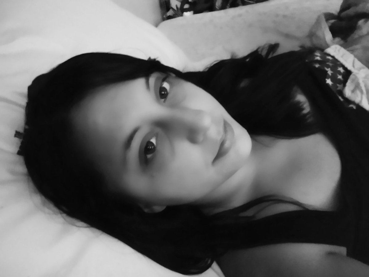 SarahSerenity17's tweet photo. Hope everyone is doing well today. I'm still hanging in there. Really hate that I got sick, but doing what I can to pull through. Sending out lots of love .💕💕💕💕💕💕
#stillsick #sendinglove #stayathome #pullingthrough #fuckcovid #smilemore #health #explore #wearamask😷 https://t.co/M3XILrZyxa