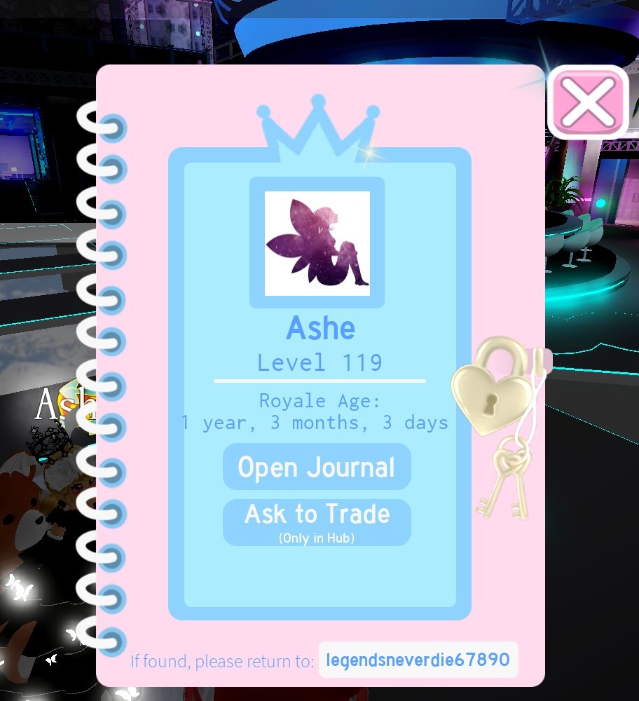 TokyoHeree's tweet photo. yo beware of these people lol me and my friend were trying to tell them the value of the og parasol but they got agressive and started accusing us of things we didn't do i don't have much proof since i didn't think they would get as agressive but these r their users #royalehigh https://t.co/BrKbsvGf7A