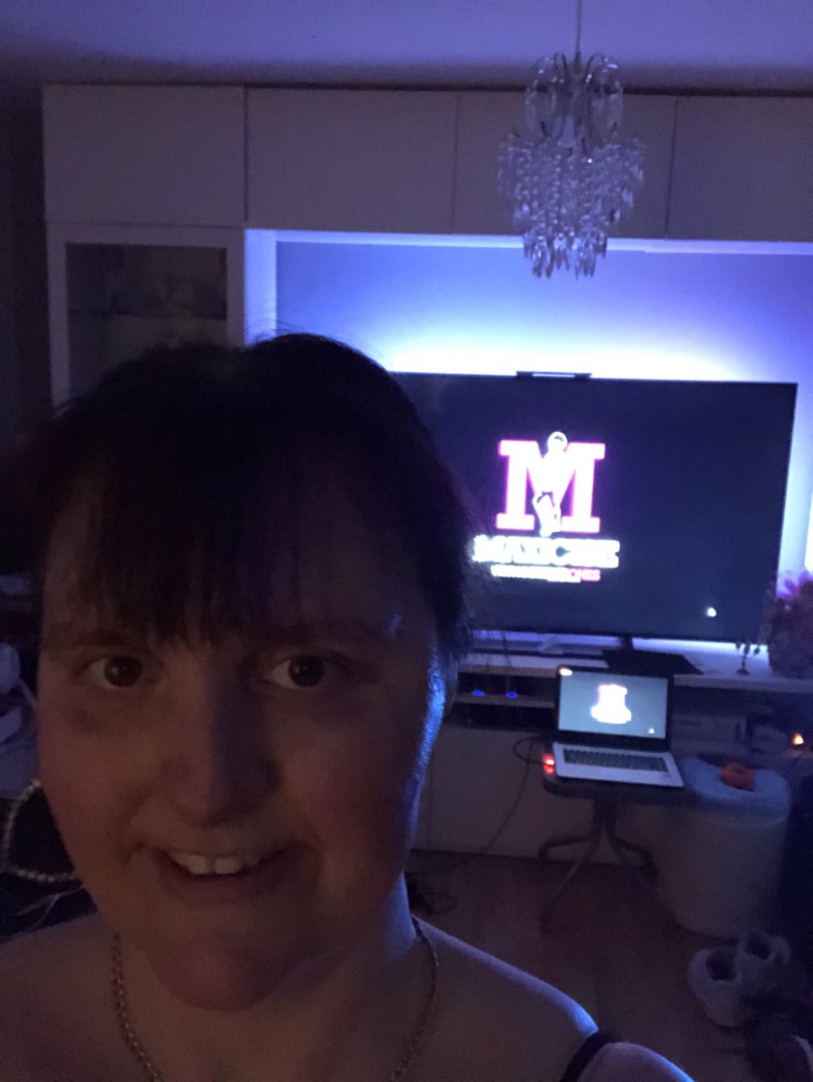 angeladoherty3's tweet photo. Thanks ⁦@Maxine_Jones1⁩ for tonight’s class I loved it 💖💖💖 https://t.co/N969B96RQJ