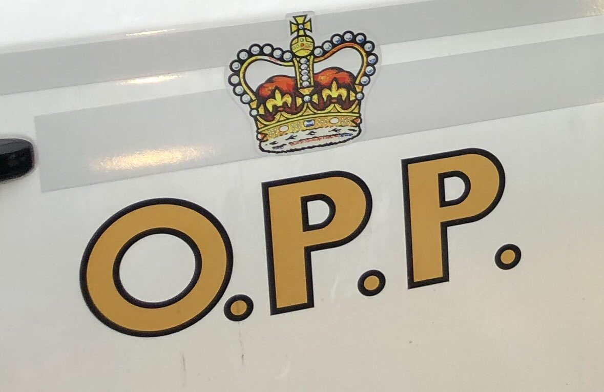 #GOODNEWS!!!  A missing 3 yr old boy in S Frontenac has been found ALIVE AND WELL.  Found by #OPP Emergency Response Team member moments ago.  In good condition but will be checked out by paramedics. #YGK ^bd <a href="/OPP_COMM_ER/">OPPCommunicationsER</a>