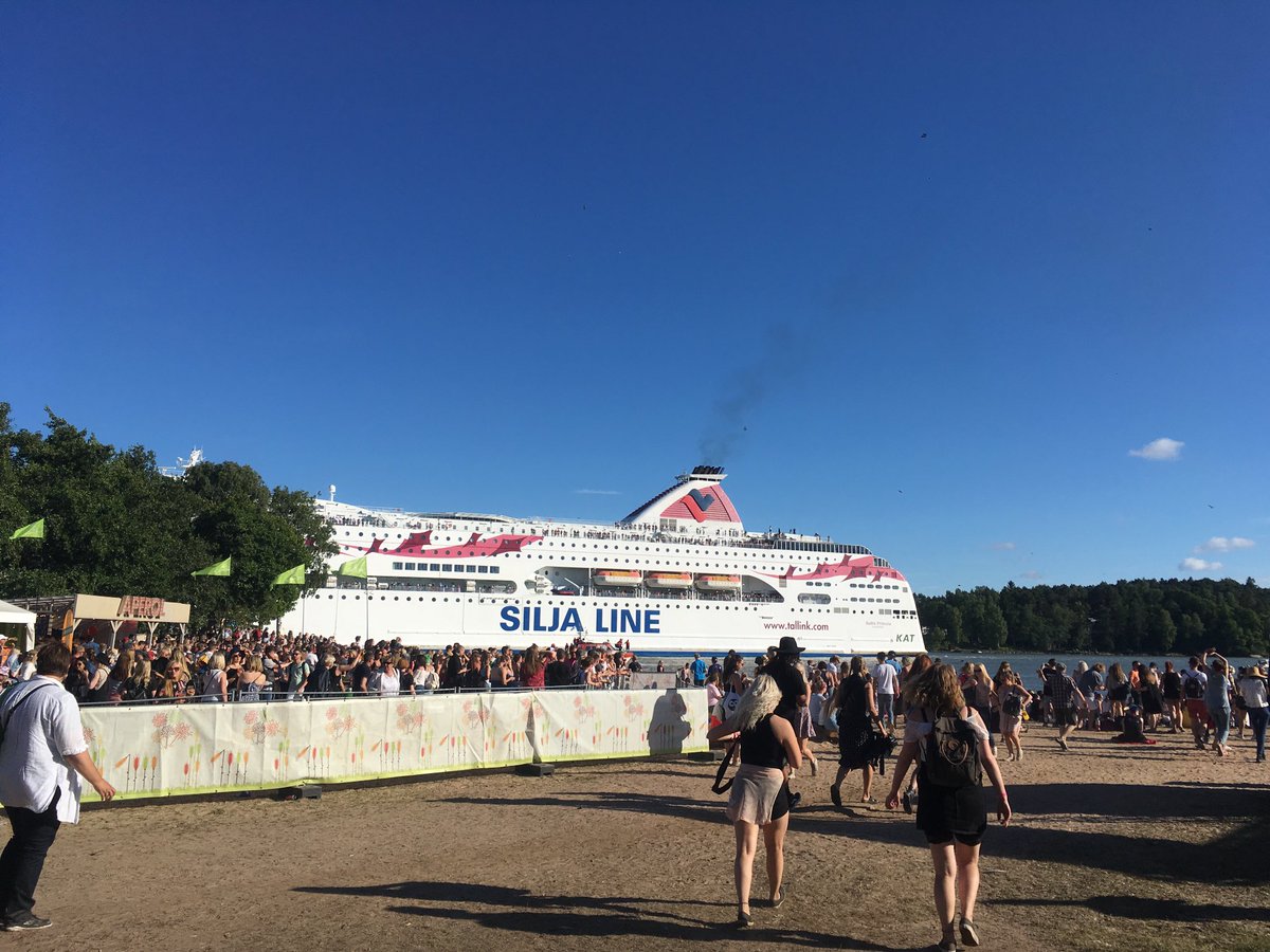 Se tunne, kun iPhone tarjoaa #ruisrock muistoja! #oispakesä #koronasucks