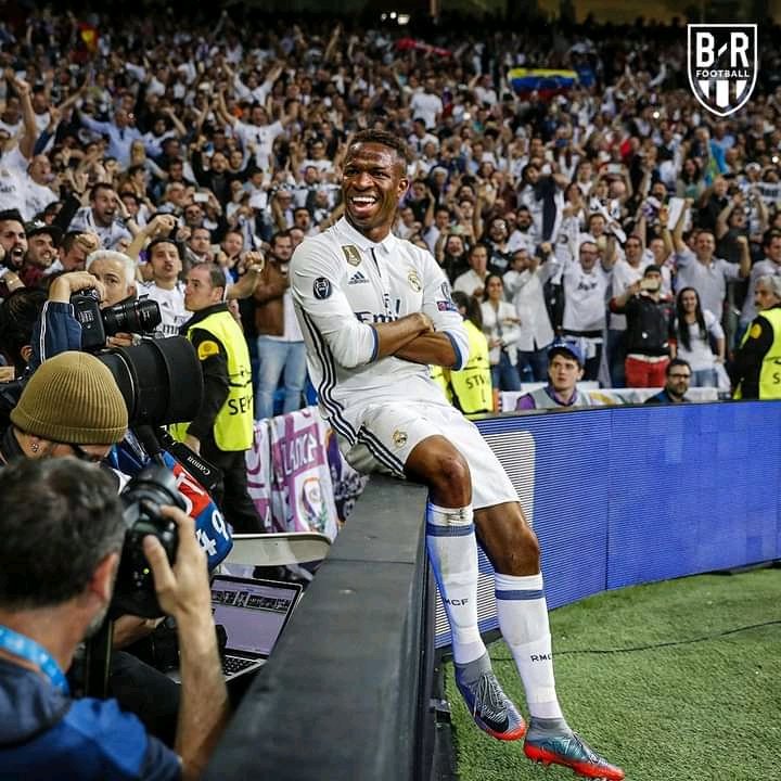 GutierrezDuanys's tweet photo. Veo gente hablando de vender a Vinicius y a mí no me cabe la menor duda de va a ser de lo mejor en el mundo del fútbol... Desde ahora lo bautizo como la BESTIA NEGRA del fútbol, será el terror de las defensas rivales... Creo en V20 https://t.co/5B2HVmG1Ox
