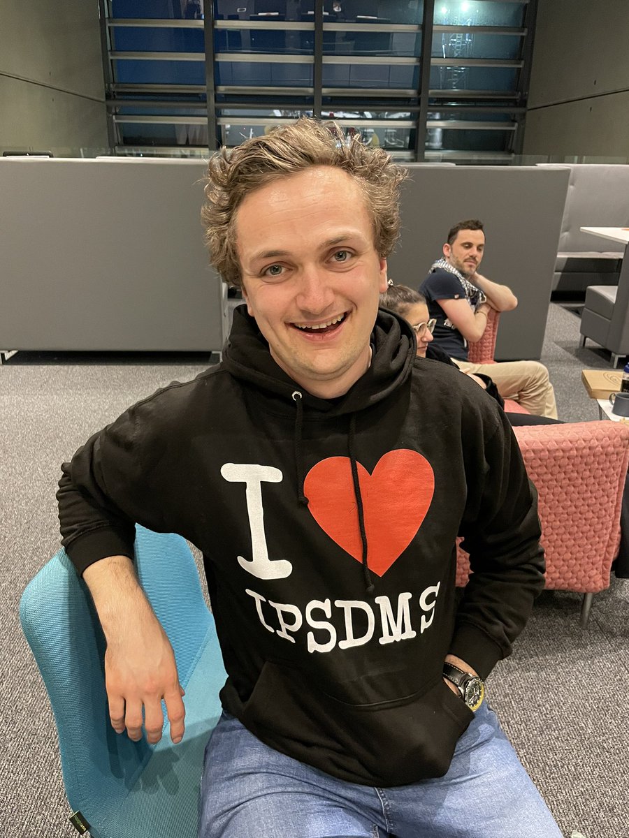 maxgabgut's tweet photo. Last day @TheCrick of Elliott @EBernard1993 in the lab 😔. We will all dearly miss you. It has been an honour to supervise your PhD work Elliott, thanks for sharing these years with us and good luck in your next adventure in 🇨🇭 #ipsdm #ipsc https://t.co/zVRG8kIp7f