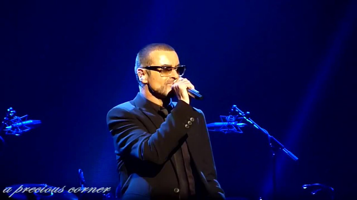 GillDoc5's tweet photo. George Michael 🖤🖤#GeorgeMichael #Legend #Older #ItDoesntReallyMatter 🖤🖤 https://t.co/GuhBIHYvRY