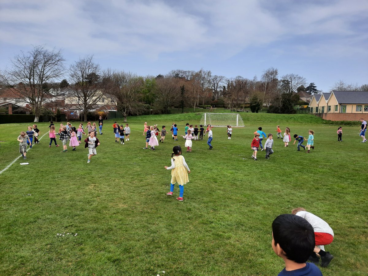 TheCroftPrimary's tweet photo. Reception had a special letter arrive in the post this afternoon. They had clues and challenges to complete. The children had a great afternoon. We hope you all have a fabulous Easter break. See you soon 😊 @cmoon_chloe @aknight_amy @Jasmine_S90 https://t.co/lQiGeDmKb3