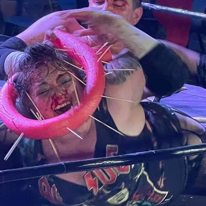 MickieKnuckles (@knucklesmickie) on Twitter photo 