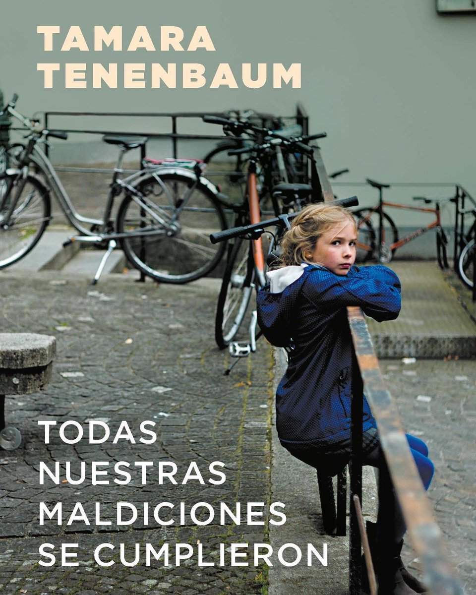 tamtenenbaum's tweet photo. Bueno, finalmente: salió mi primera novela. Me da vergüenza contar de qué se trata, van a tener que leerla. https://t.co/PC18yA6VtH