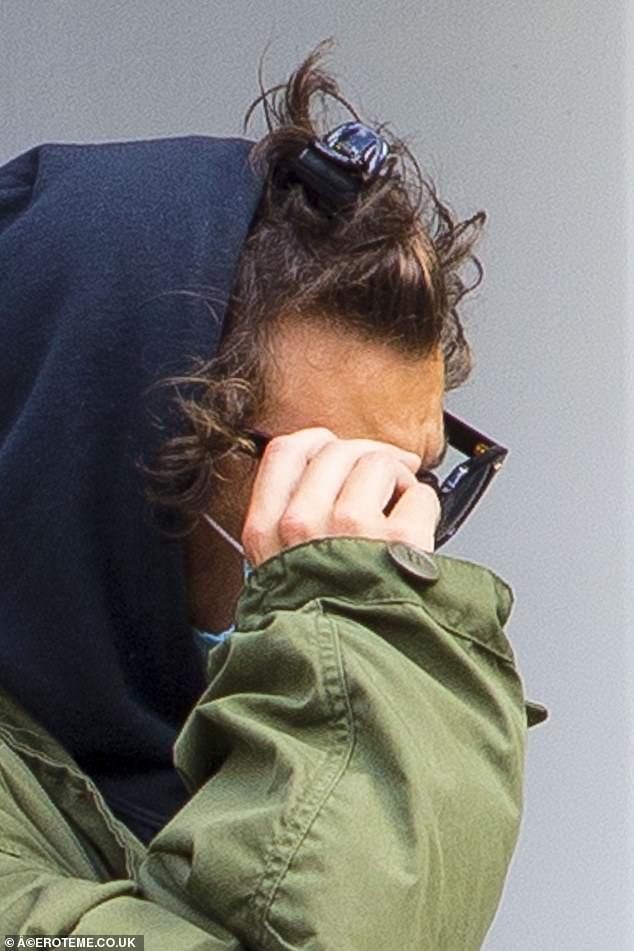 ｡･❀ harry × hair clip – a thread ❀･｡